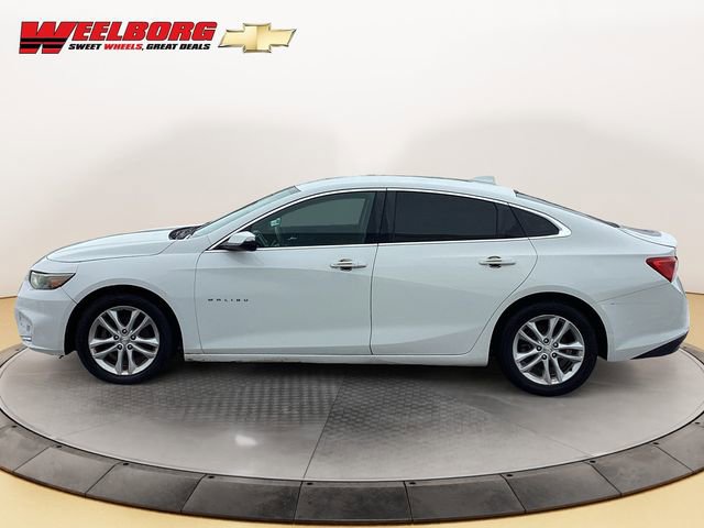 Used 2018 Chevrolet Malibu 1LT with VIN 1G1ZD5ST0JF186260 for sale in Glencoe, Minnesota