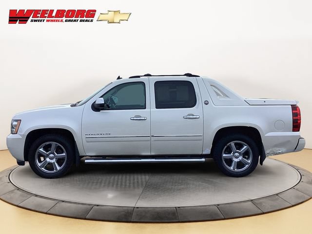 Used 2013 Chevrolet Avalanche LTZ with VIN 3GNTKGE7XDG210233 for sale in Glencoe, Minnesota