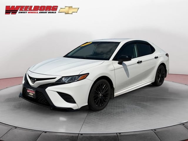 2020 Toyota Camry SE Nightshade