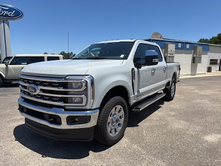 2026 Ford F-250SD Lariat Truck