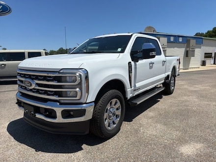 2026 Ford F-250SD Lariat Truck