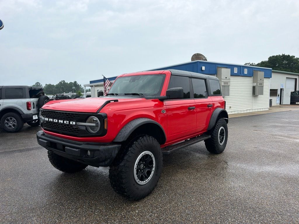 2022 Ford Bronco SUV 