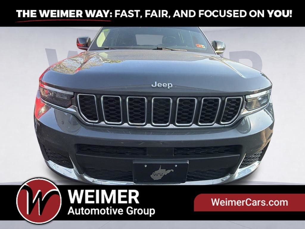 Used 2024 Jeep Grand Cherokee L Laredo SUV