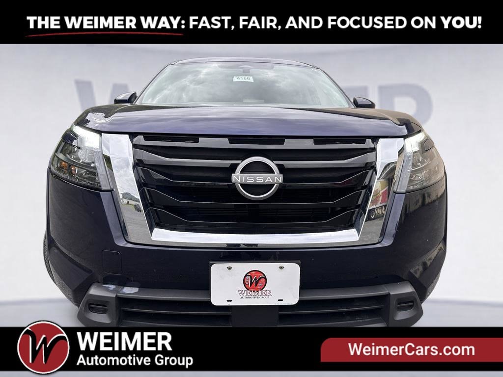 Used 2025 Nissan Pathfinder SV SUV