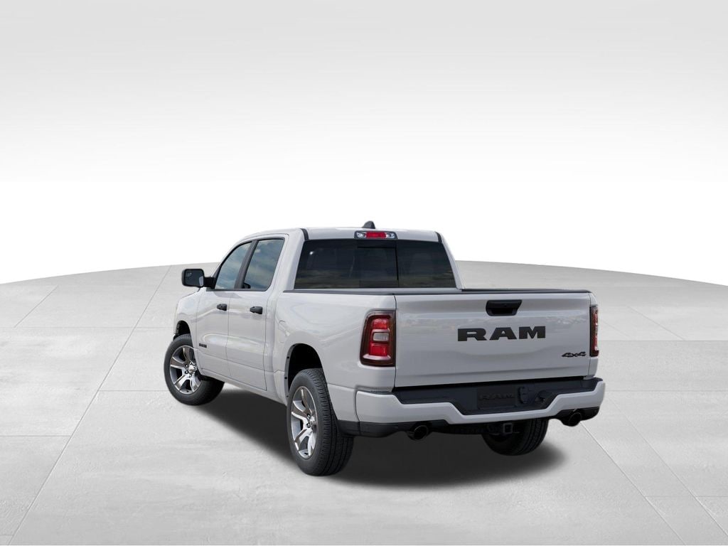 New 2026 Ram 1500 Express Pickup
