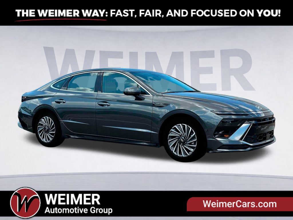 2025 Hyundai Sonata Hybrid Limited - Photo 11