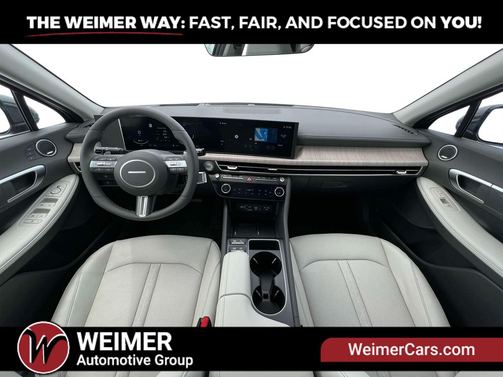 2025 Hyundai Sonata Hybrid Limited - Photo 14