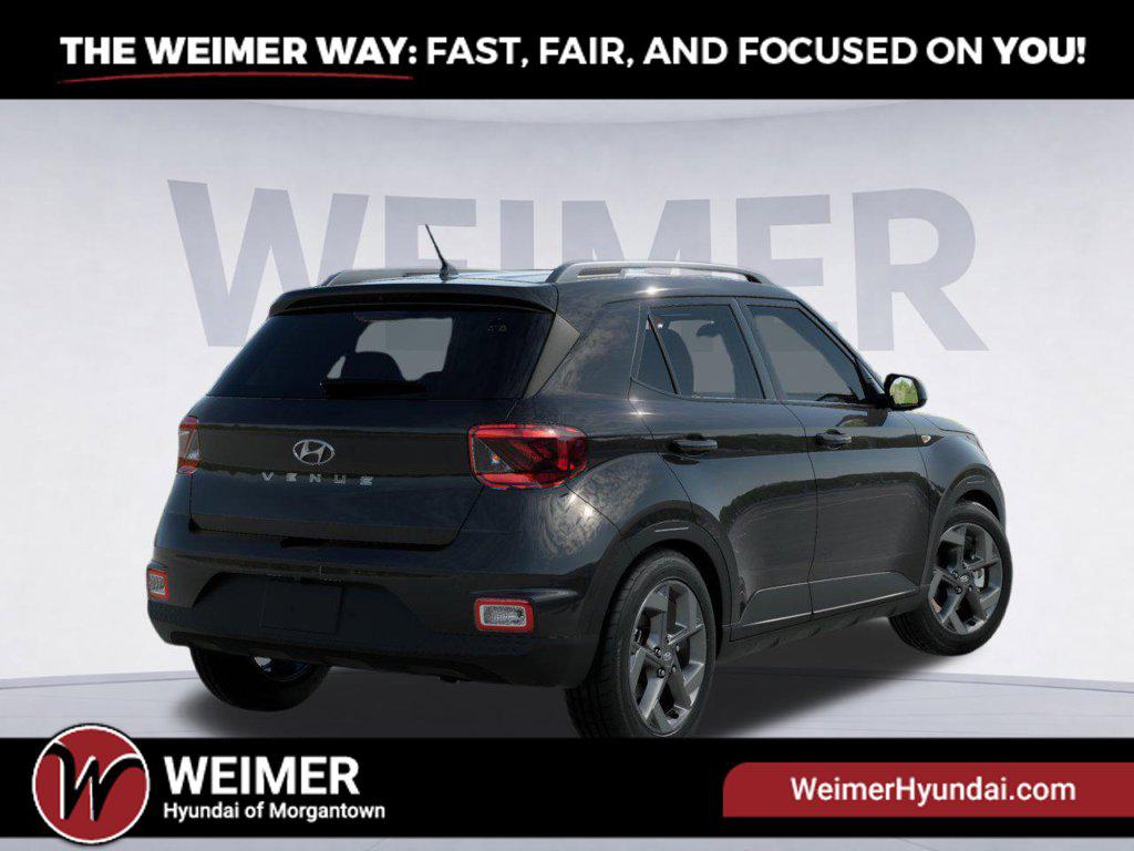 2025 Hyundai Venue SEL - Photo 4