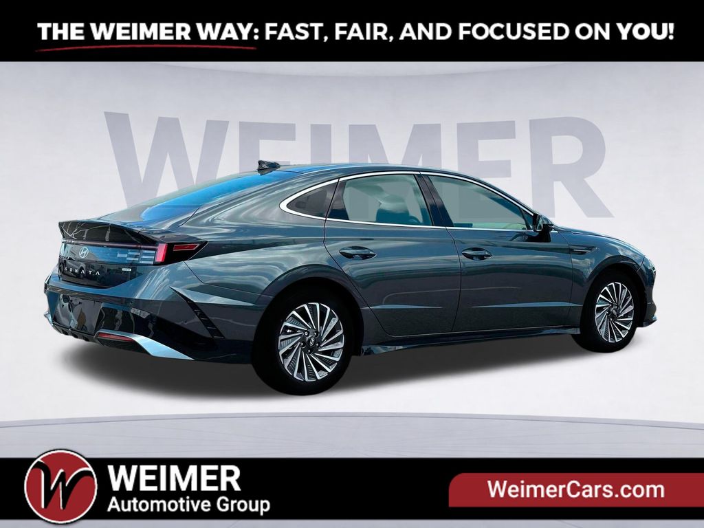 2025 Hyundai Sonata Hybrid Limited - Photo 9