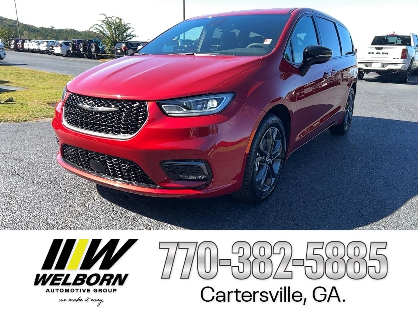 2026 Chrysler Pacifica Select