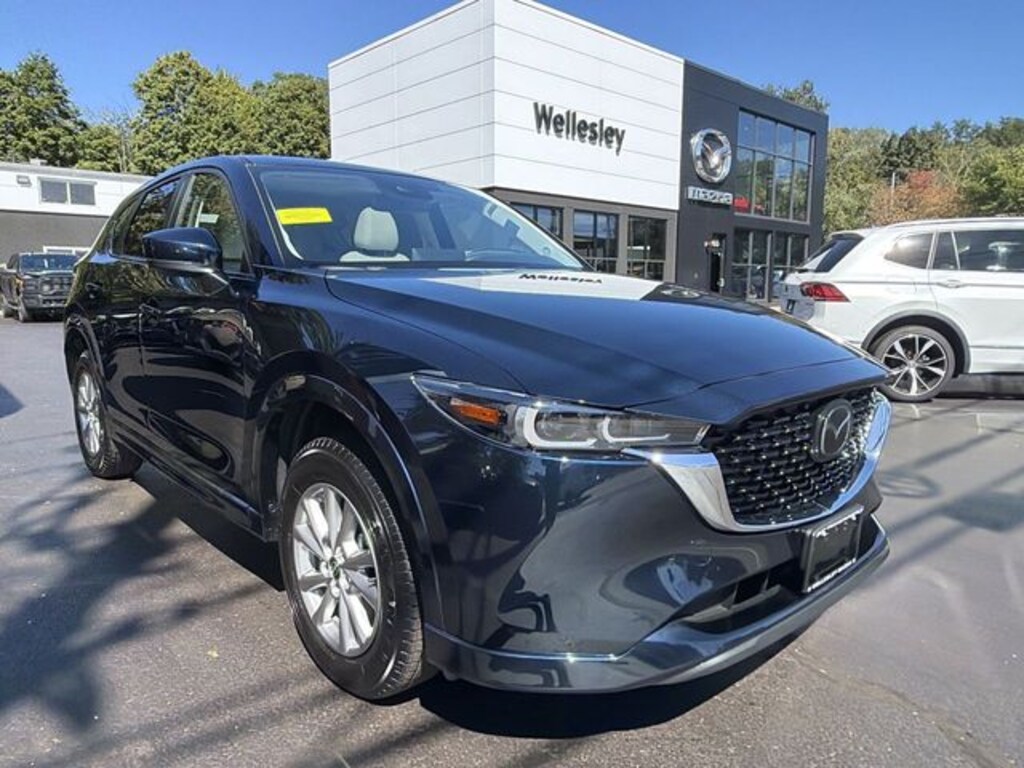 Certified 2025 Mazda CX-5 2.5 S Preferred Package SUV