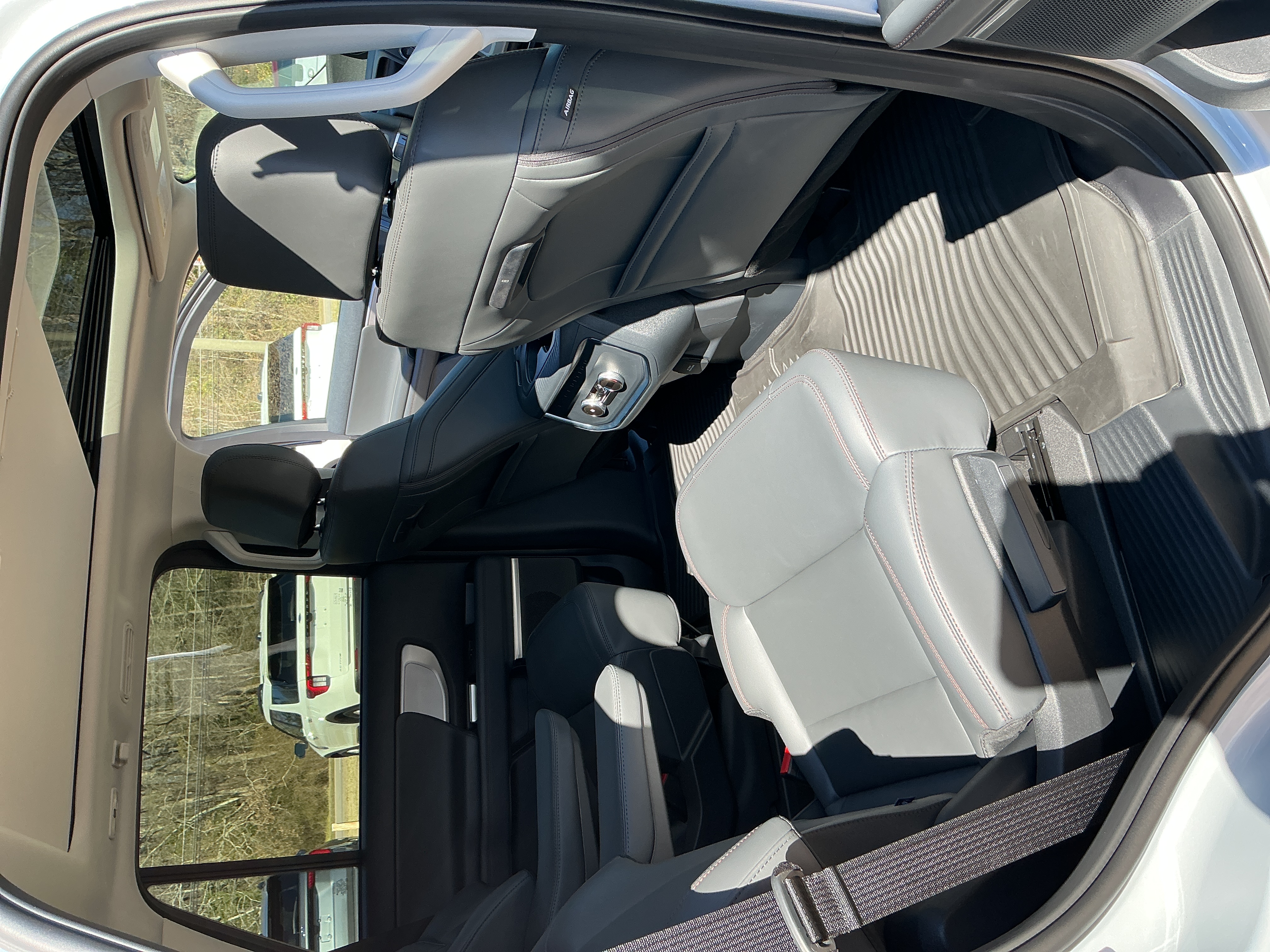 2025 Ford Expedition Active - Photo 12