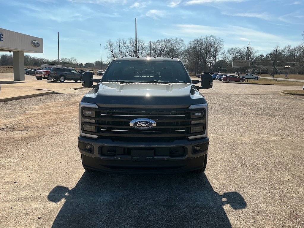 New 2026 Ford Super Duty Platinum TRUCK