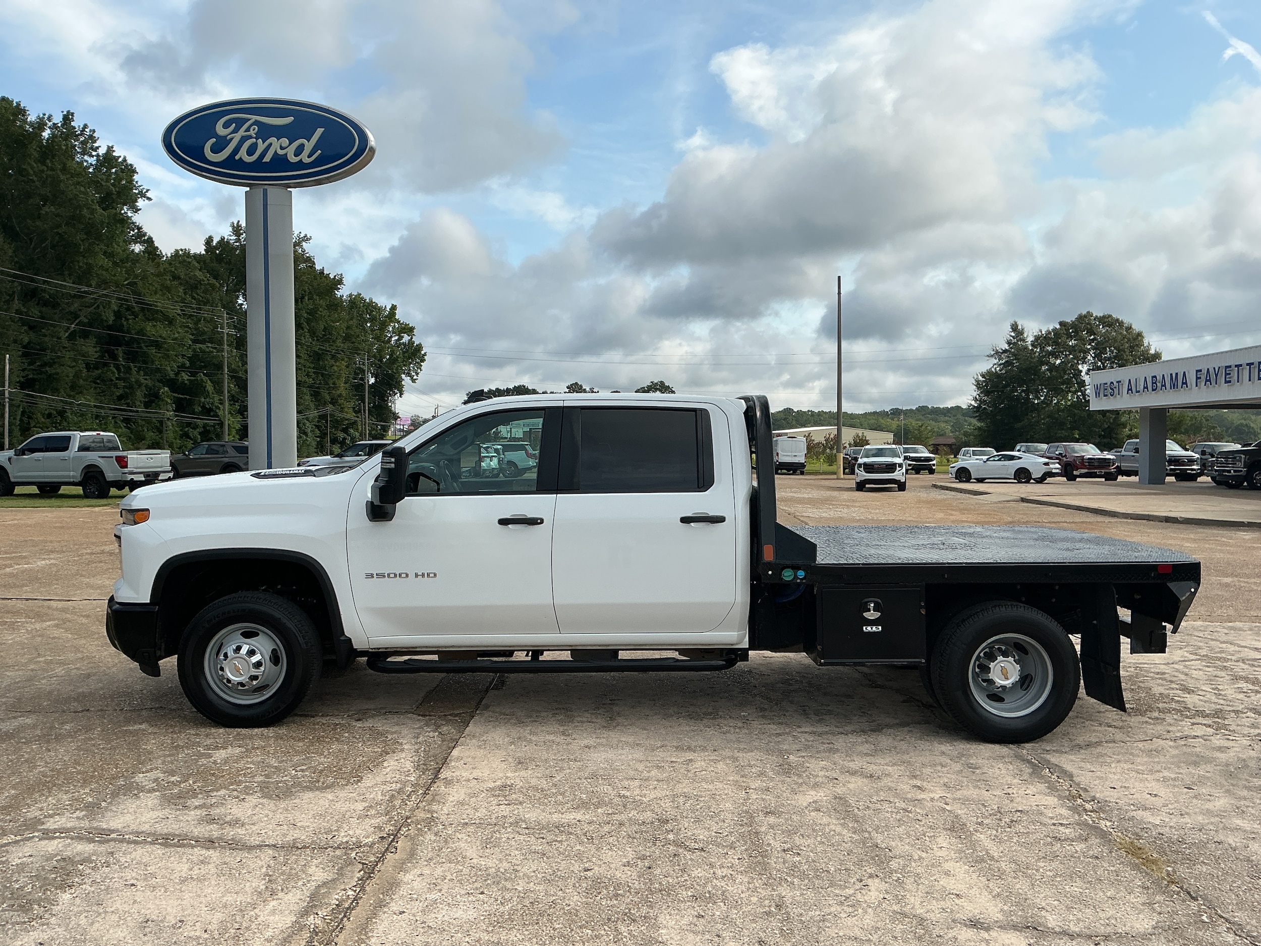 2025 Chevrolet Silverado 3500HD Work Truck
