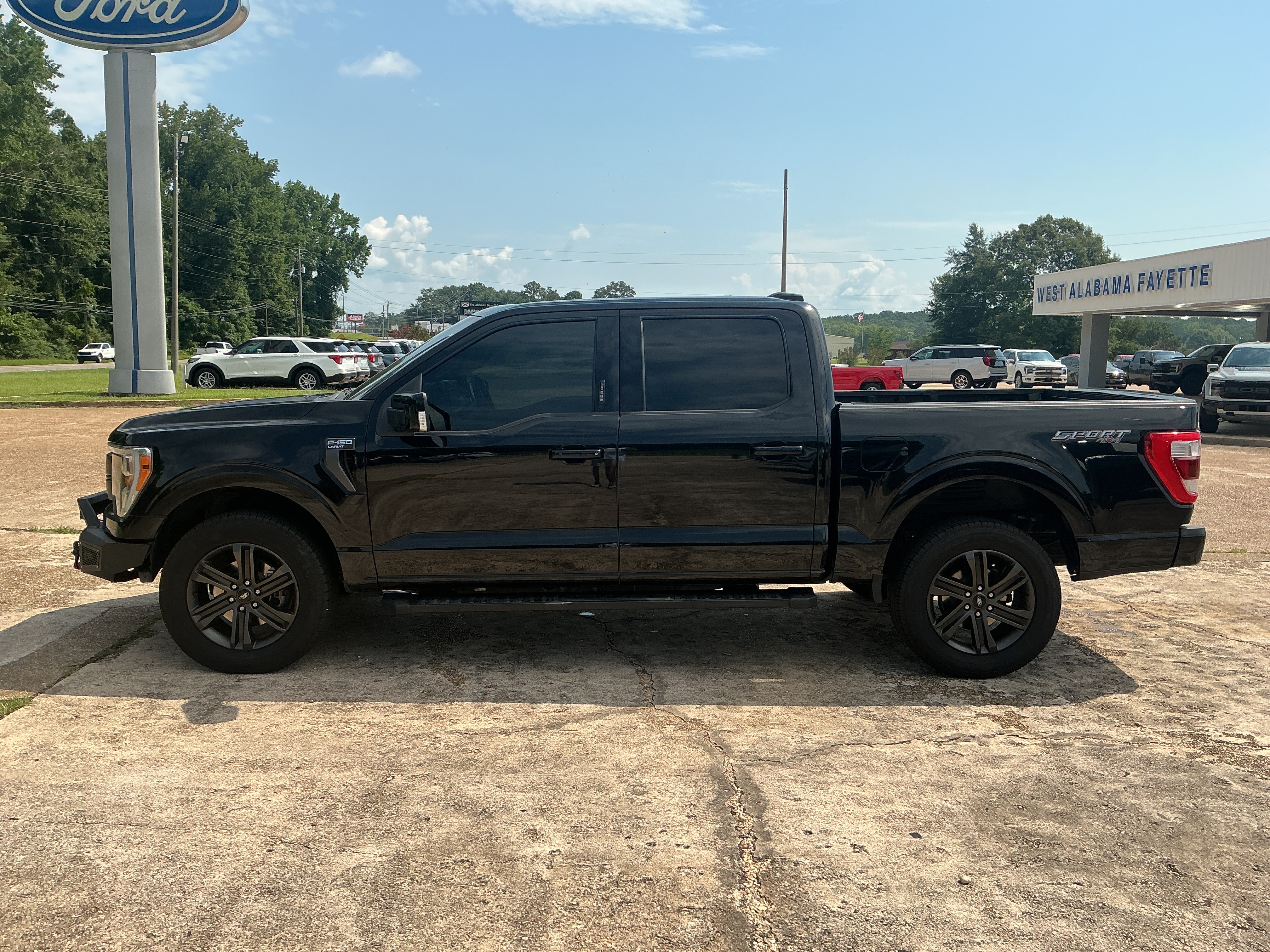 2022 Ford F-150 Lariat Crew Cab