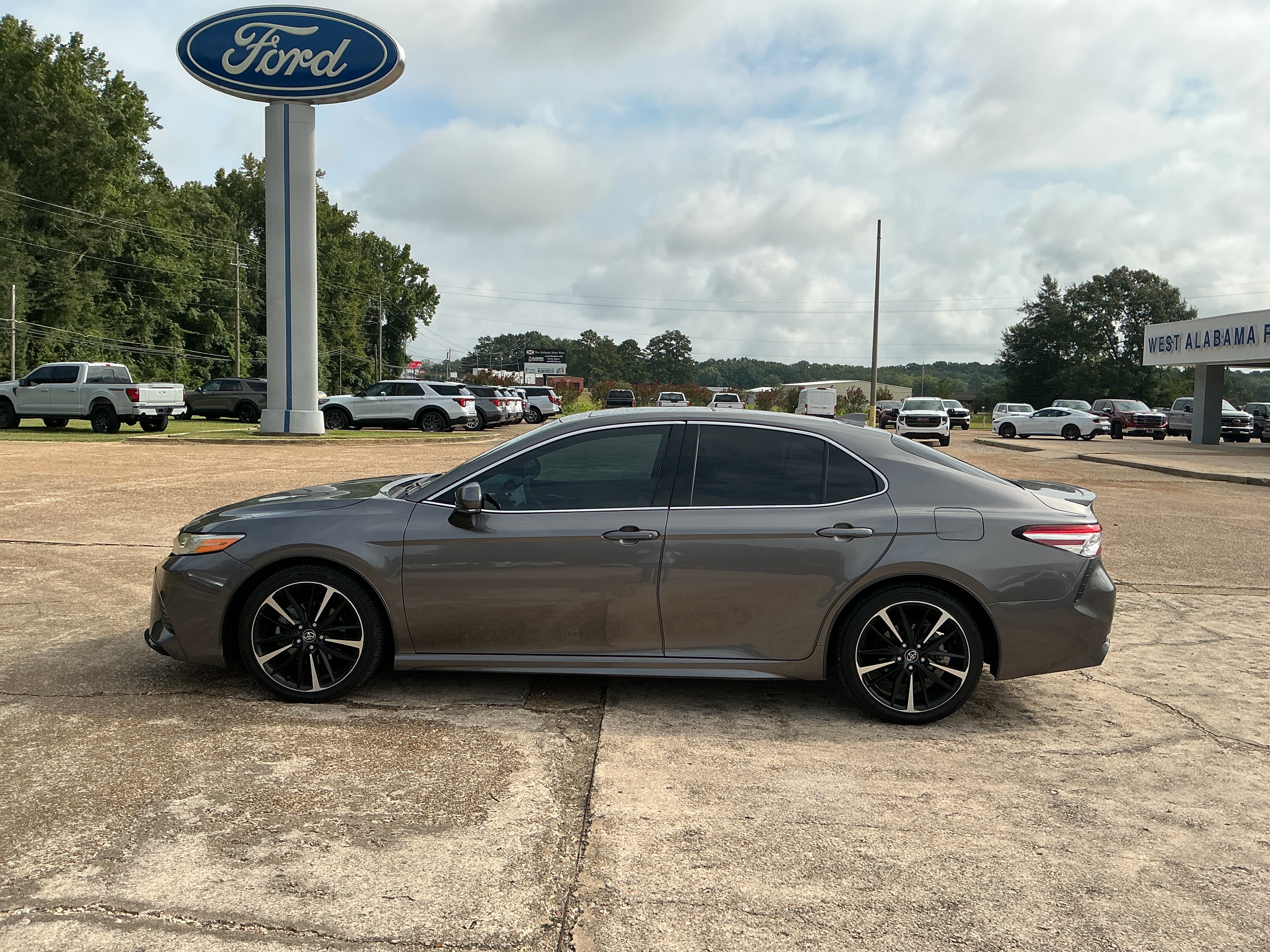  Toyota Camry