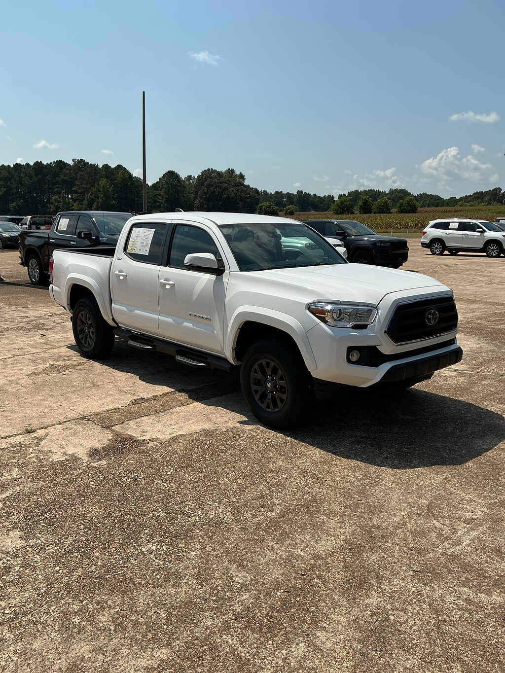 Used 2022 Toyota Tacoma SR5 Crew Cab Short Bed Truck