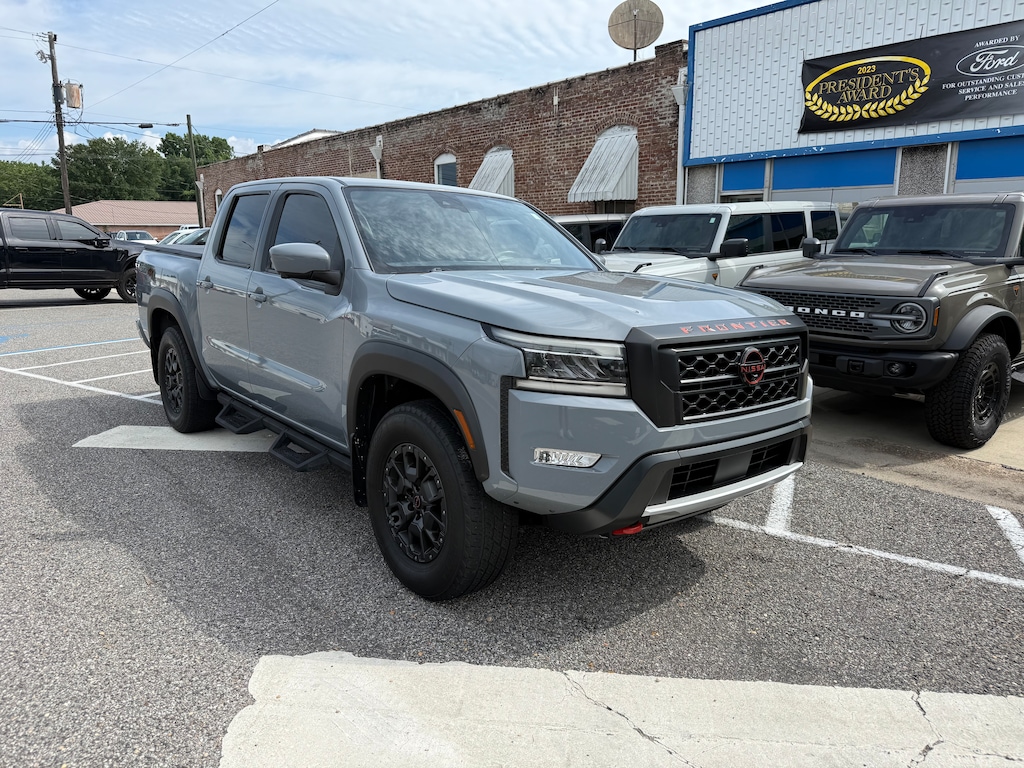 Used 2023 Nissan Frontier PRO-4X Truck Crew Cab