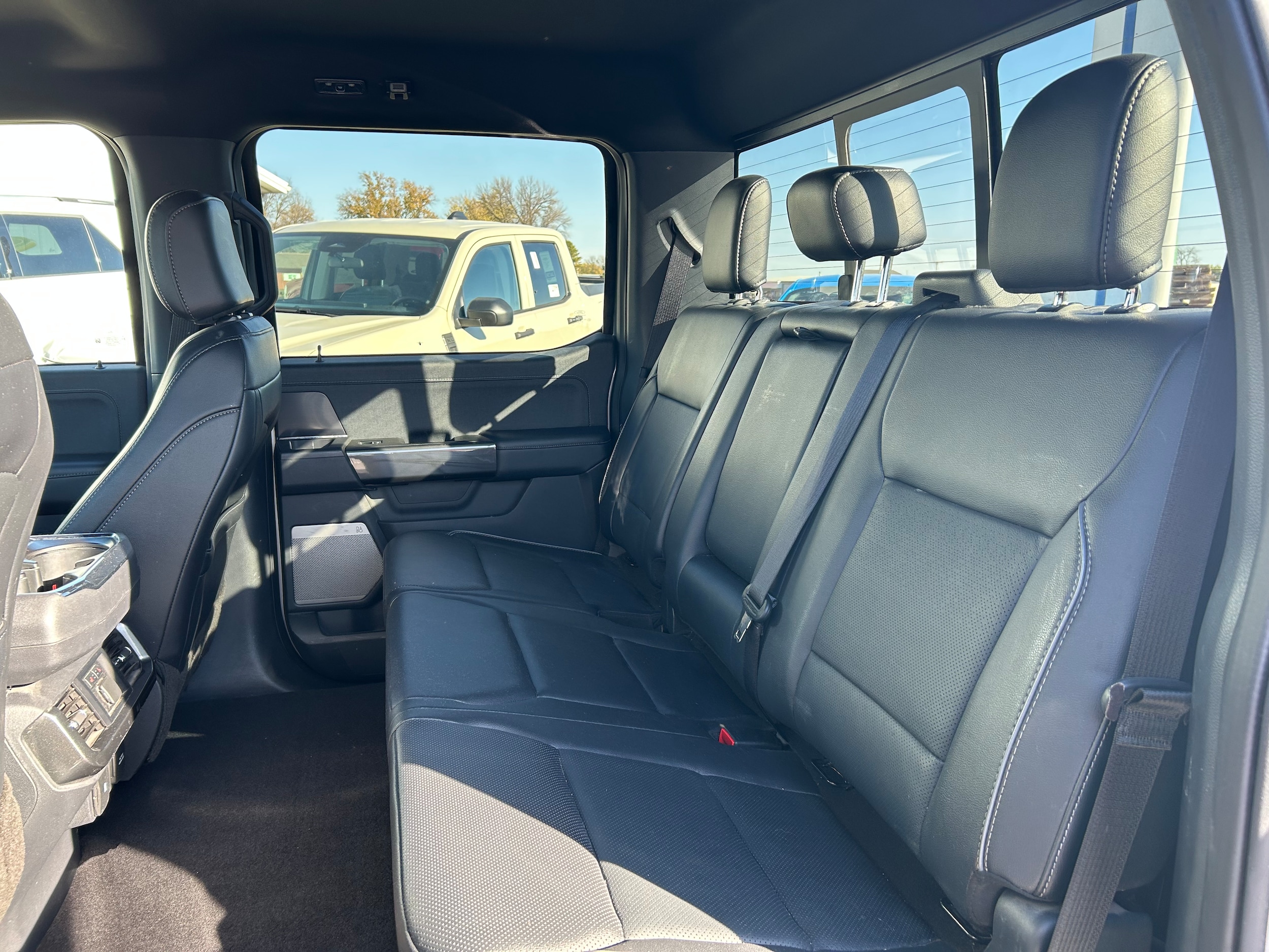 2023 Ford F-150 Lariat - Photo 7