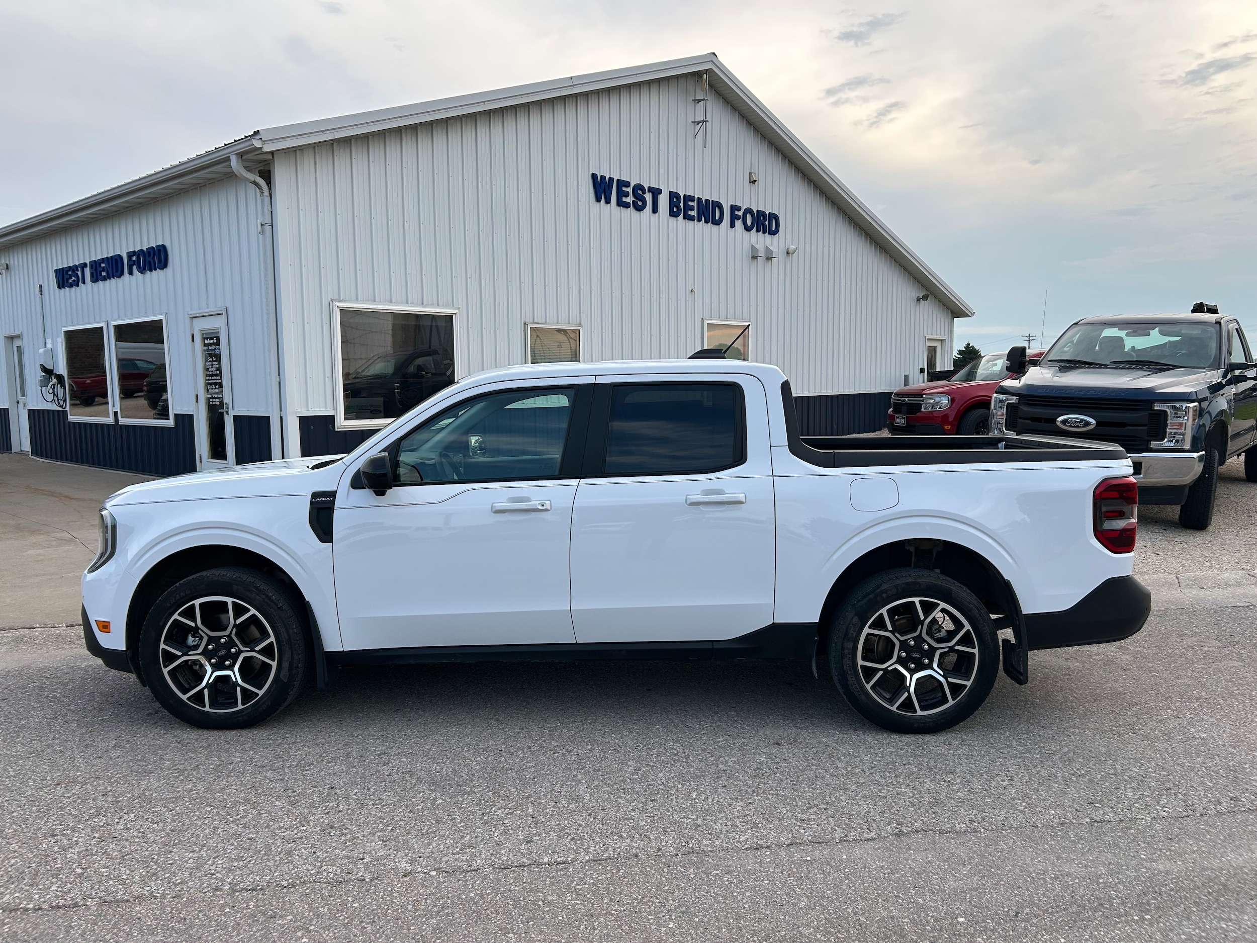 2025 Ford Maverick Lariat
