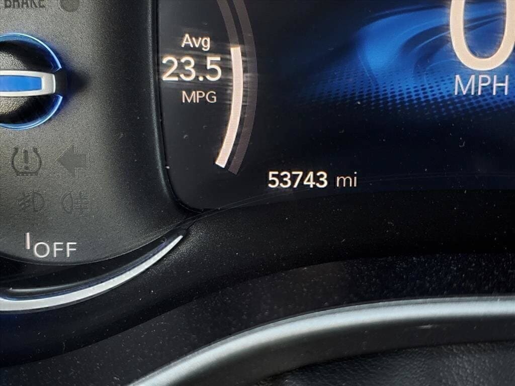 2024 Chrysler Pacifica PHEV Select - Photo 17