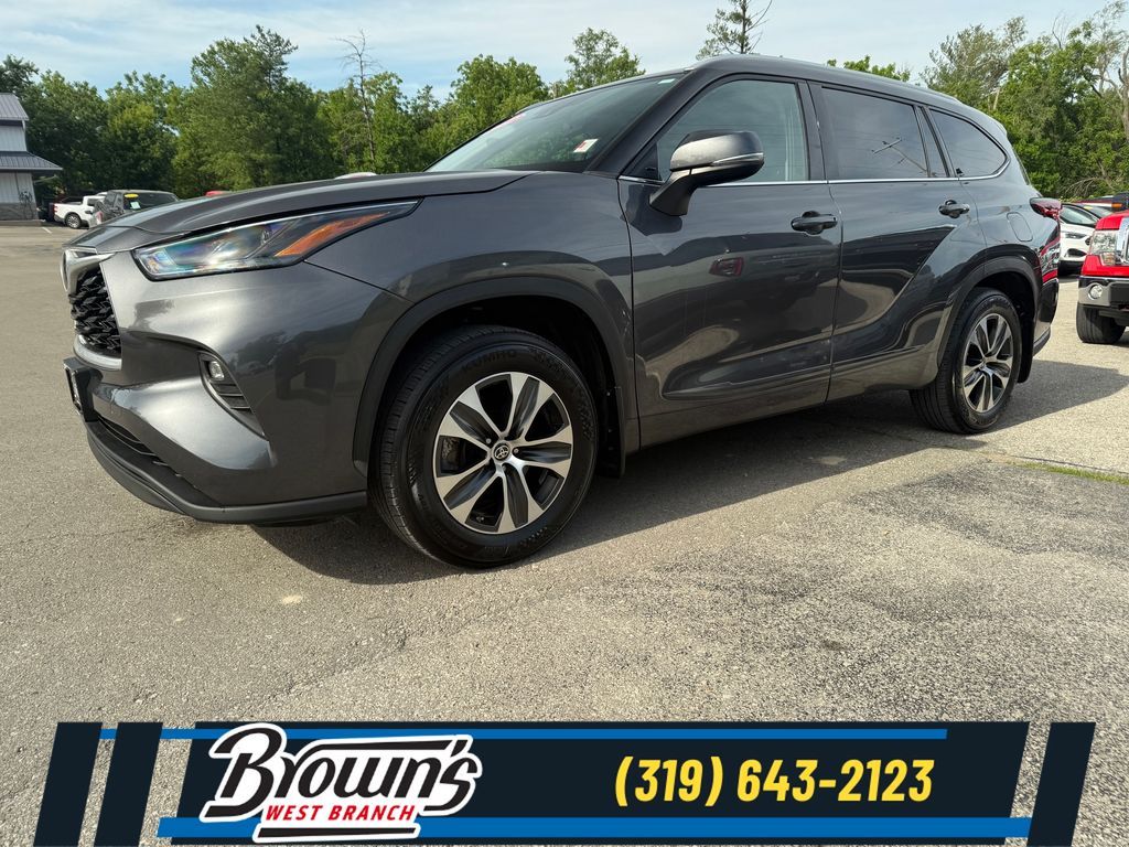 2022 Toyota Highlander XLE