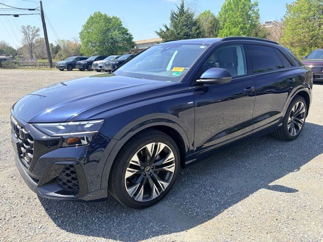 2025 Audi Q8