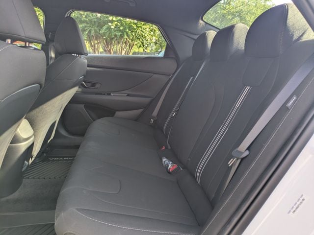 2026 Hyundai Elantra SEL Sport - Photo 13