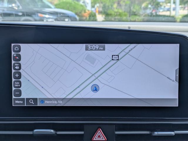 2024 Hyundai Elantra SEL - Photo 20