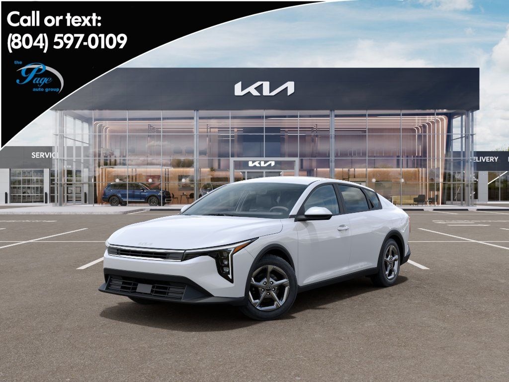 New 2026 Kia K4 LXS Sedan