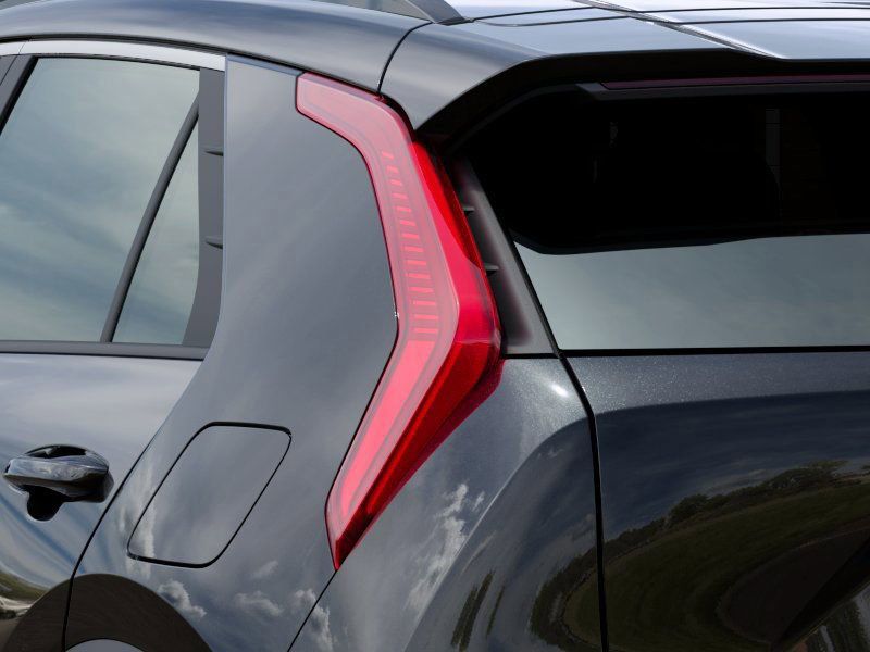 2026 Kia Niro EX - Photo 11