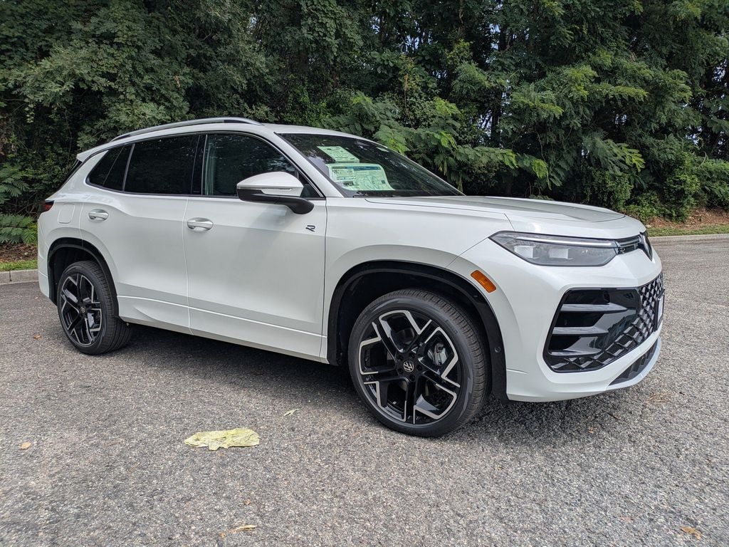 New 2026 Volkswagen Tiguan SEL R-Line Turbo SUV