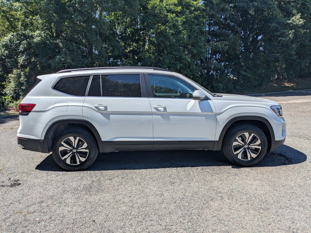 New 2026 Volkswagen Atlas SE SUV