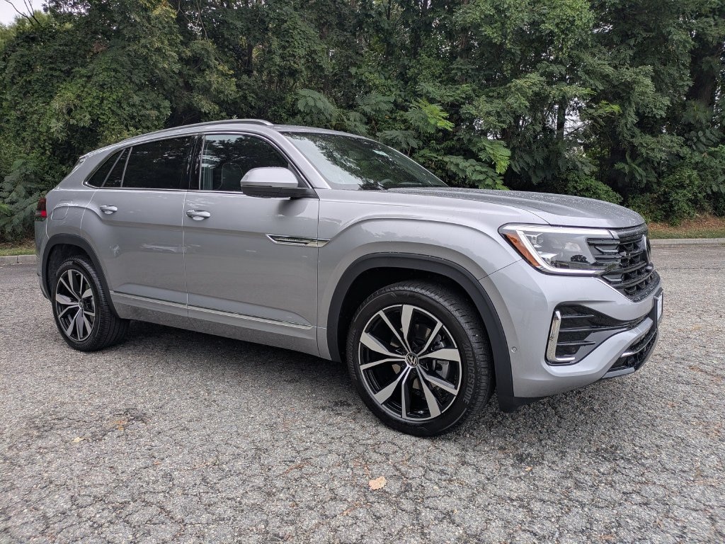 New 2026 Volkswagen Atlas Cross Sport SEL Premium R-Line SUV