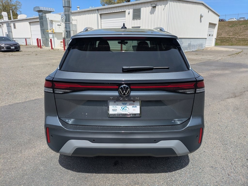 New 2026 Volkswagen Tiguan SE SUV