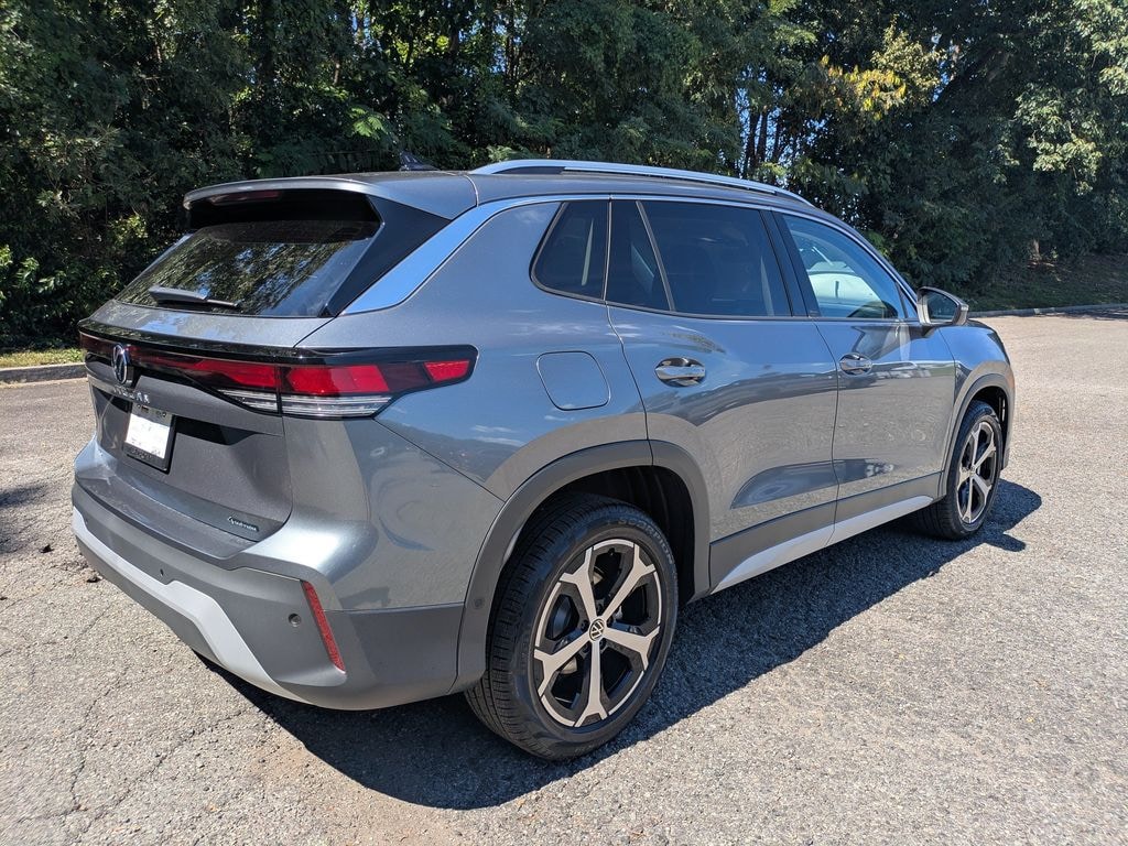New 2026 Volkswagen Tiguan SE SUV