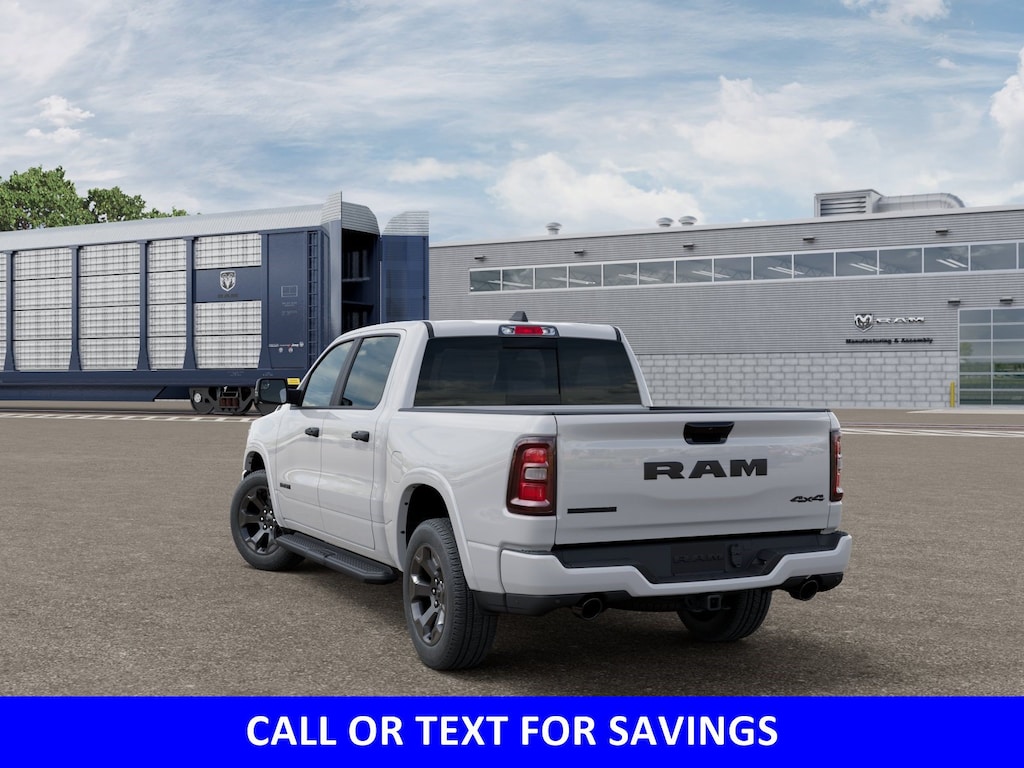 New 2026 Ram 1500 BIG HORN CREW CAB 4X4 5'7 BOX Pickup