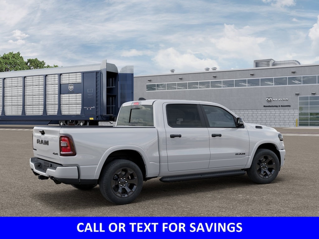 New 2026 Ram 1500 BIG HORN CREW CAB 4X4 5'7 BOX Pickup