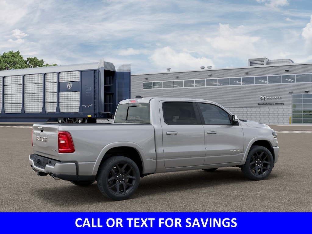 New 2026 Ram 1500 LARAMIE CREW CAB 4X4 5'7 BOX Pickup