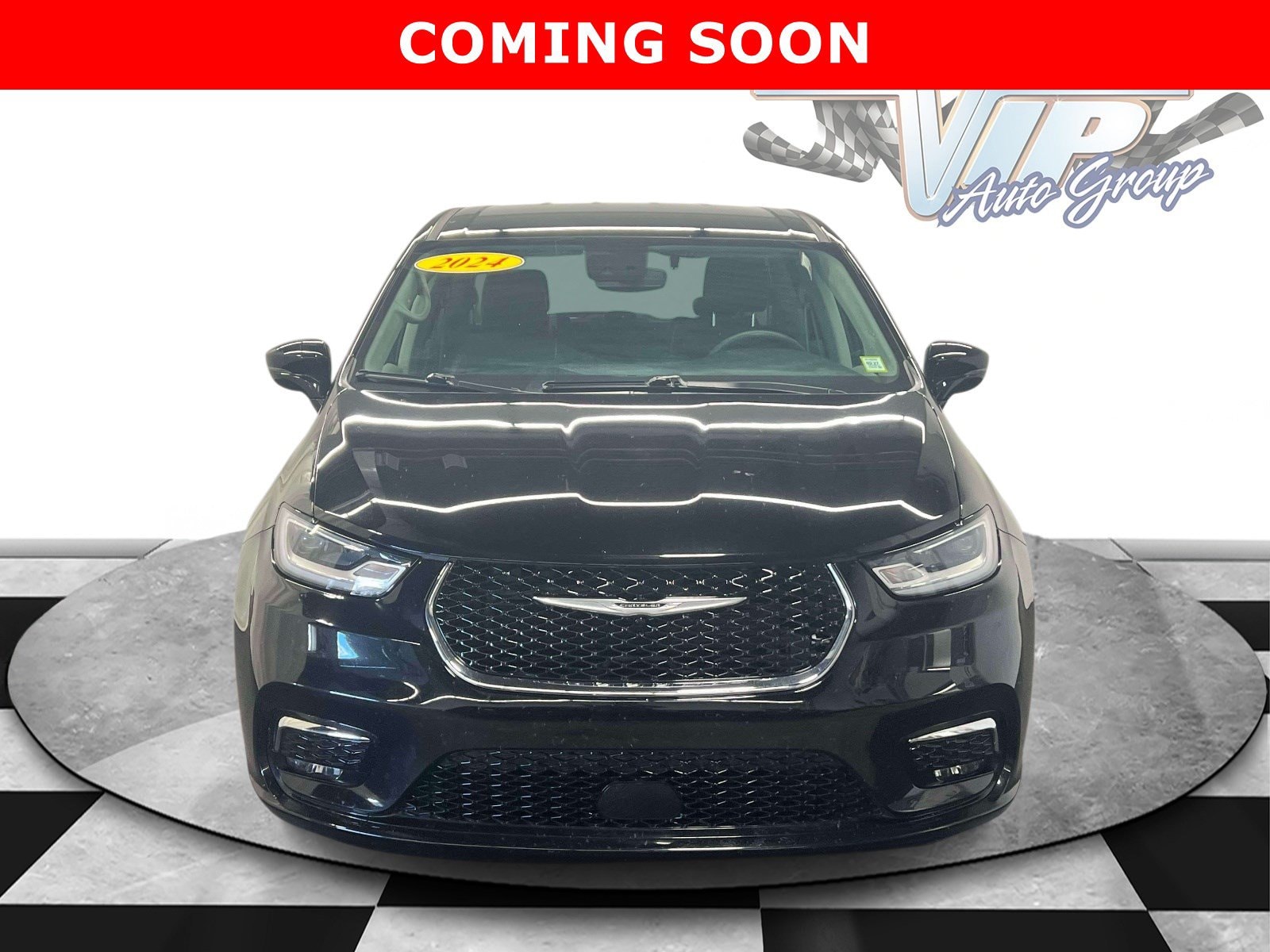 Certified 2024 Chrysler Pacifica Touring L with VIN 2C4RC1BG3RR151142 for sale in Jericho, NY