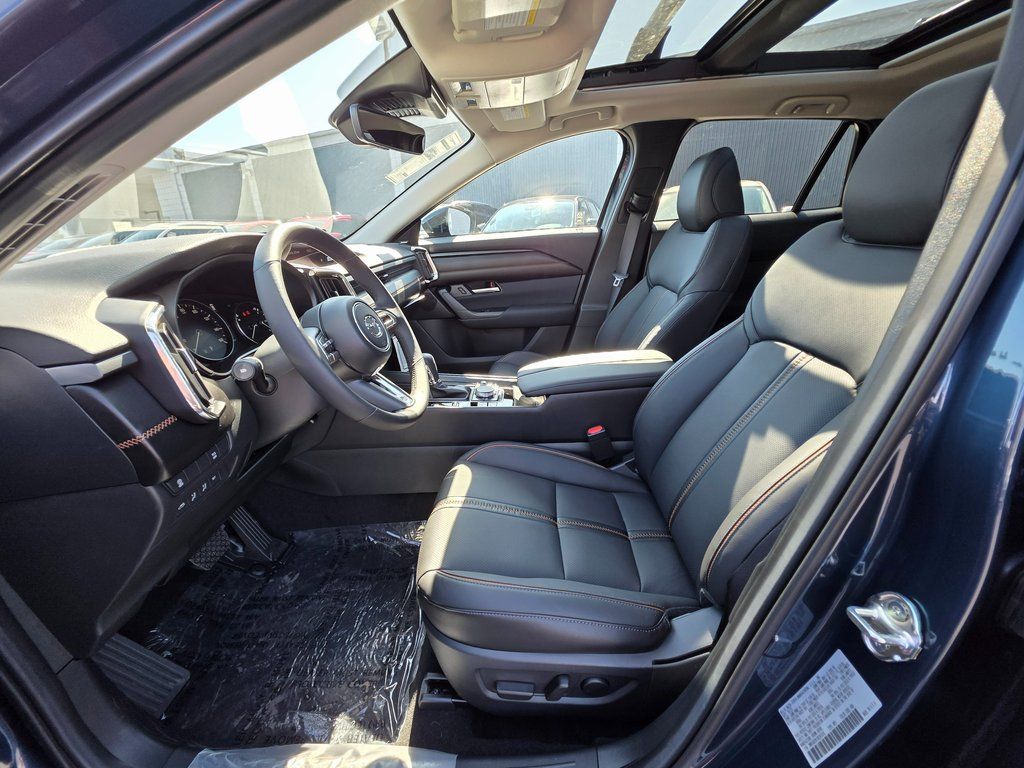 2025 Mazda CX-50 Premium Plus - Photo 15