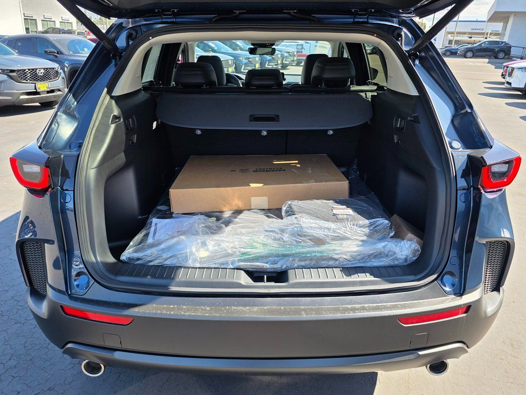 2025 Mazda CX-50 Premium Plus - Photo 12