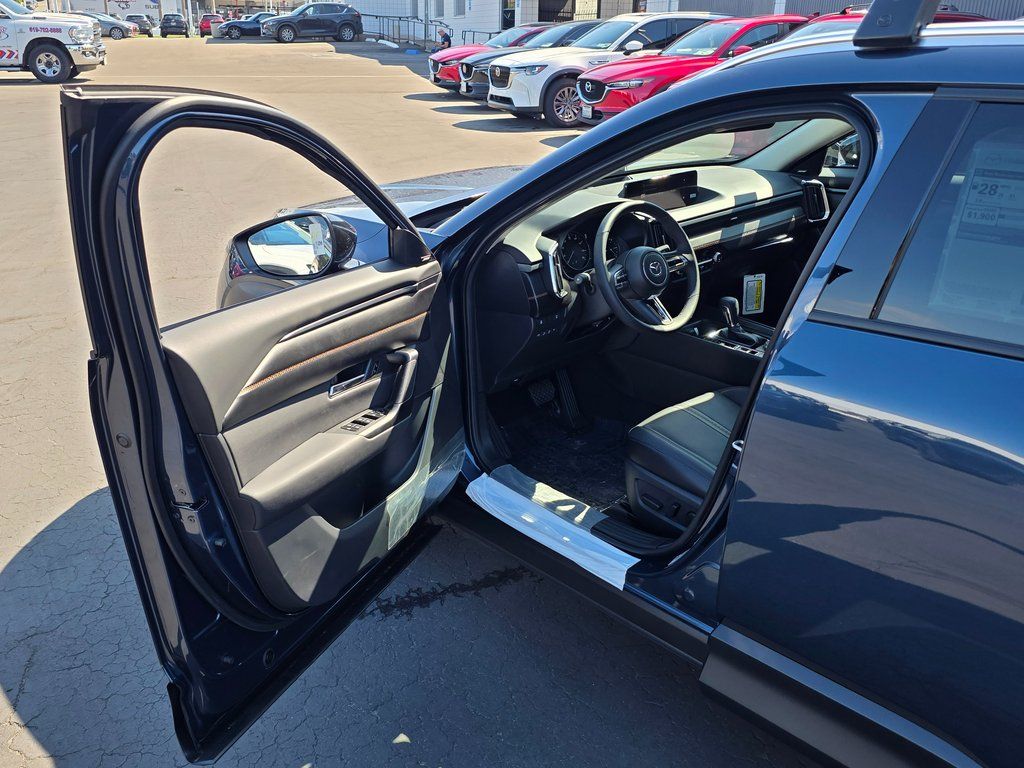 2025 Mazda CX-50 Premium Plus - Photo 39
