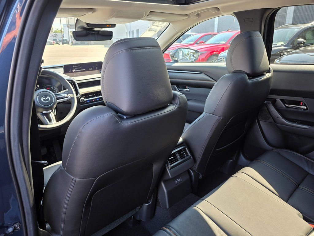2025 Mazda CX-50 Premium Plus - Photo 18