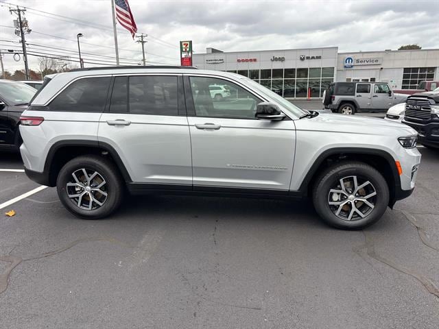2025 Jeep Grand Cherokee Limited - Photo 2