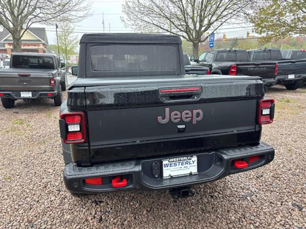 New 2026 Jeep Gladiator SHADOW OPS 4X4 Pickup
