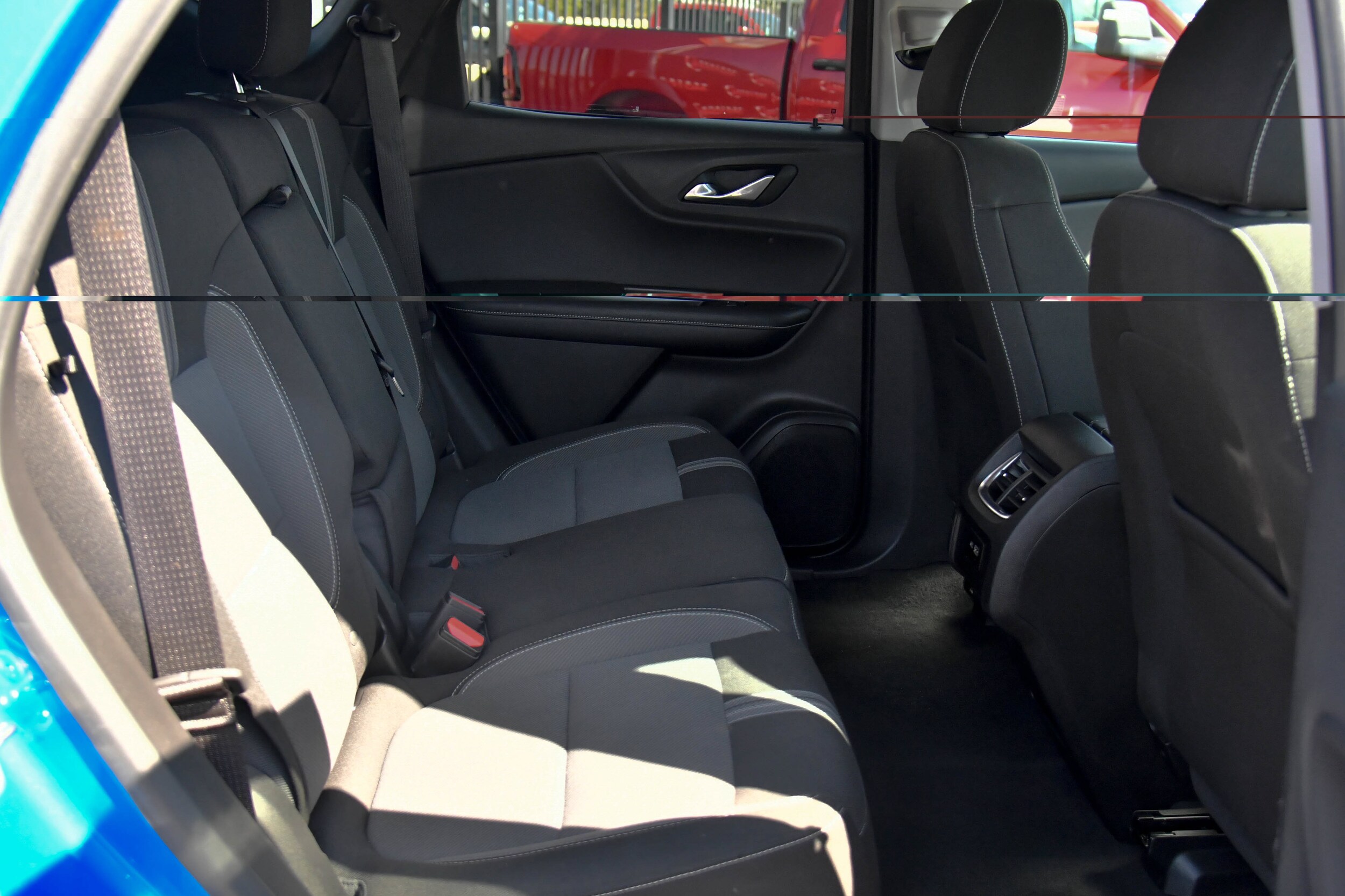 2025 Chevrolet Blazer 2LT - Photo 37