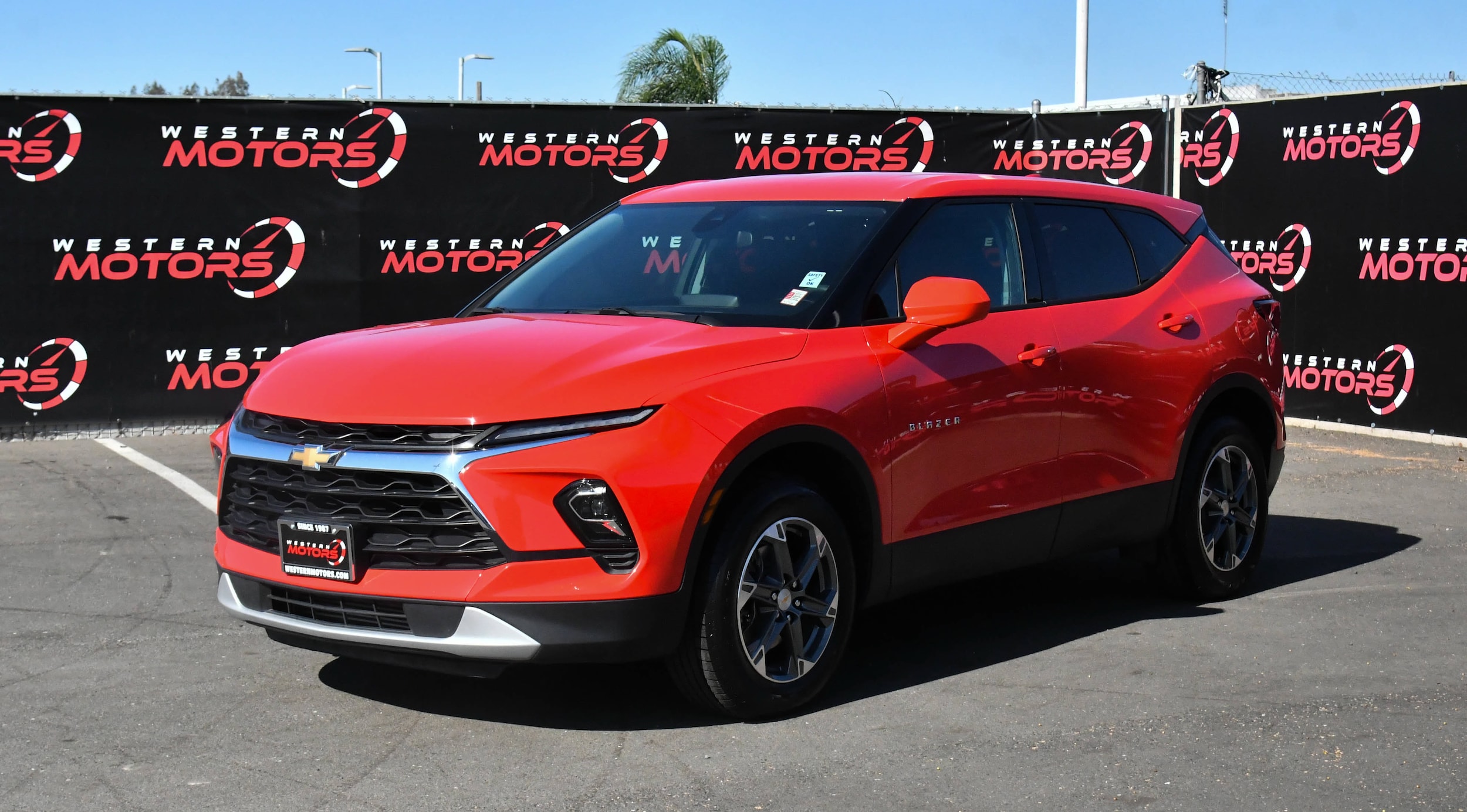 2025 Chevrolet Blazer 2LT - Photo 3