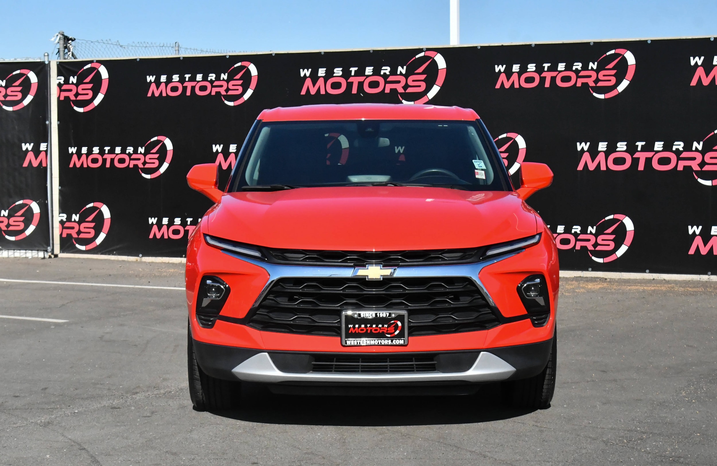 2025 Chevrolet Blazer 2LT - Photo 2