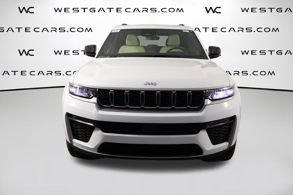 New 2027 Jeep Grand Cherokee LIMITED 4X4 Sport Utility